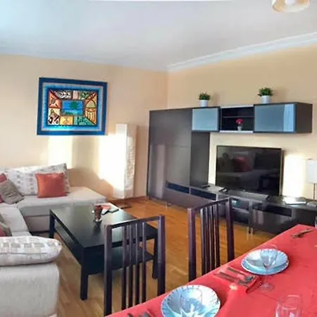 Apartamentos Vitoria *
